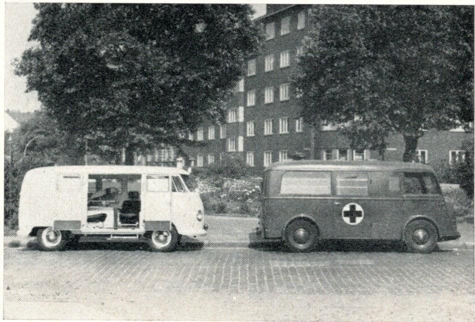 Historischer BGS-Krankenwagen im ursprünglichen Erscheinungsbild